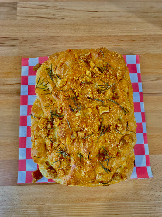 Focaccia con Chicharron